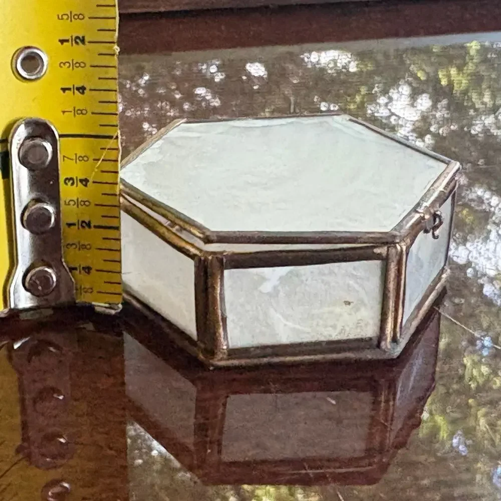 Vintage Hexagon Capiz Shell Trinket Box – Hinged Lid
